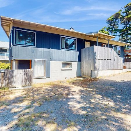 Shore Pines Retreat Villa Florence Exterior photo